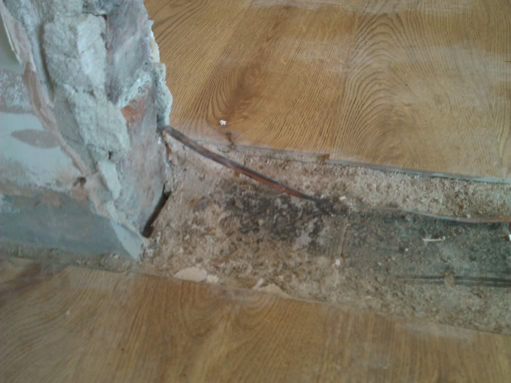 www.ultimatehandyman.co.uk • View topic Is this Electro Osmosis Damp