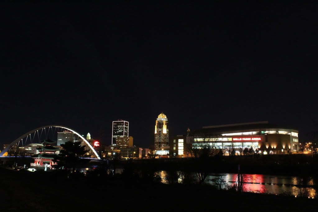 IMAGE: http://i1017.photobucket.com/albums/af294/bjgonewild14/IMG_4576.jpg