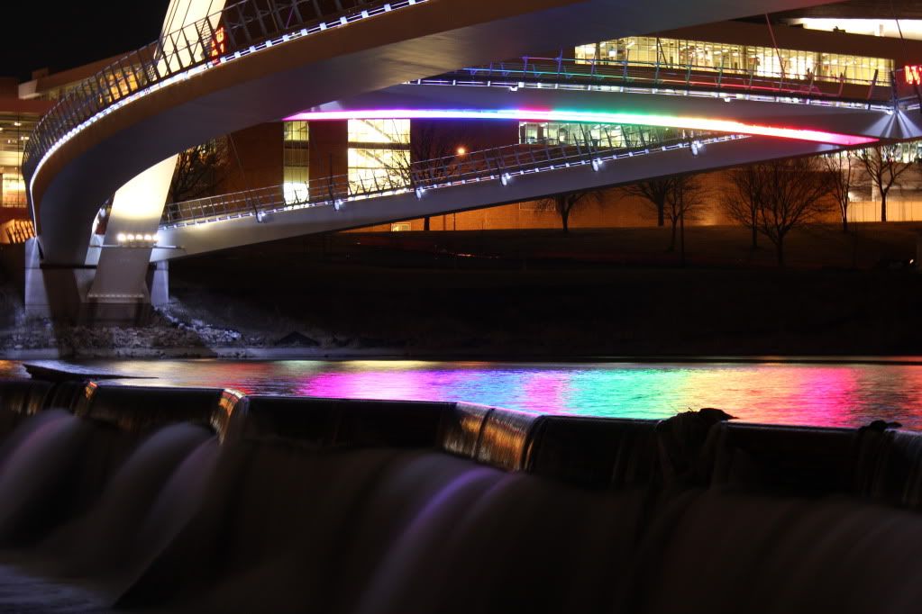 IMAGE: http://i1017.photobucket.com/albums/af294/bjgonewild14/IMG_4585.jpg