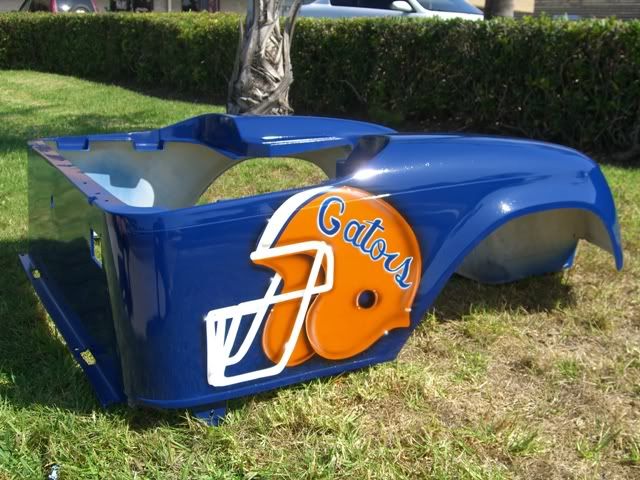 http://i1017.photobucket.com/albums/af294/ecwmesa/eBay%202/floridagators2.jpg