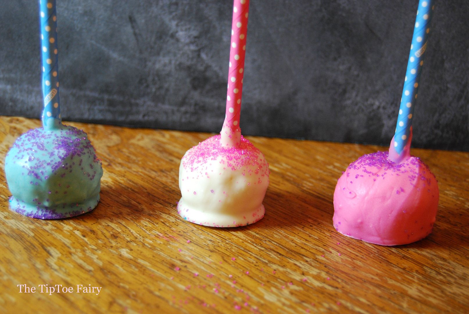 Cotton Candy Cake Pops The TipToe Fairy