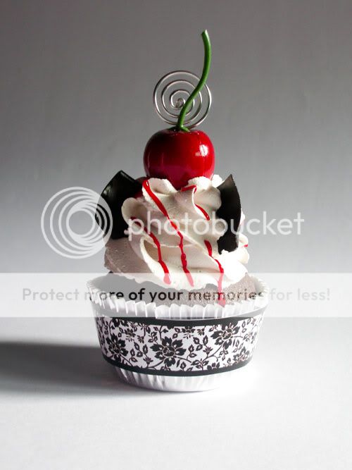 Black_Forest_Faux_Cupcake___05_by_C.jpg