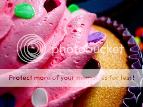 Confetti_Faux_Cupcakes_03_by_Creati.jpg