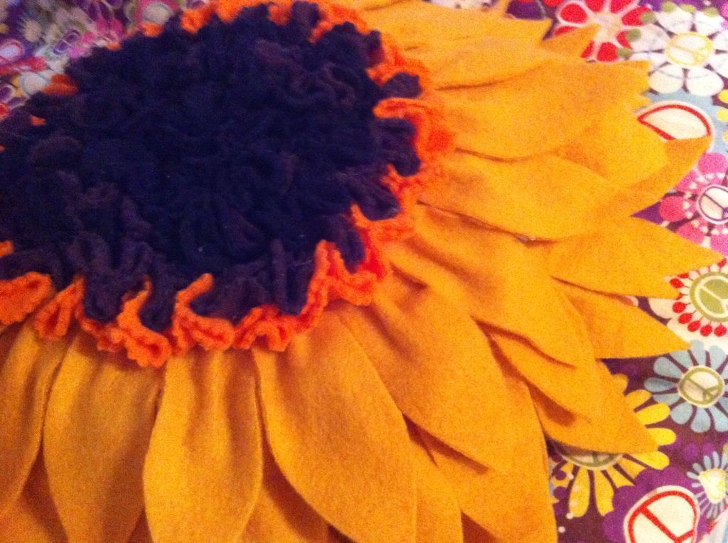 Sunflower Pillow Tutorial