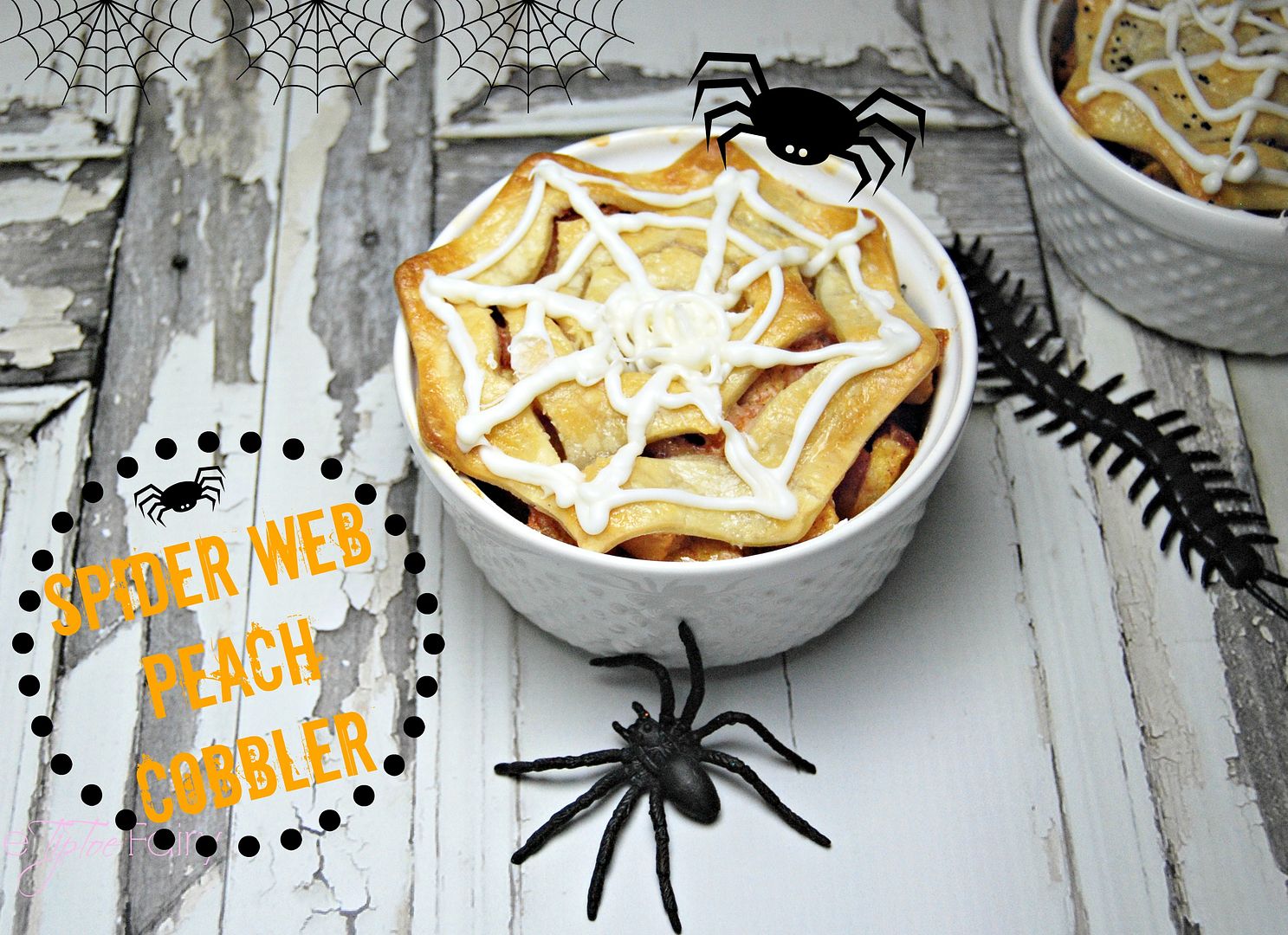 Make Spider Web Mini Peach Cobblers with spider web cookie cutters | The TipToeFairy #halloweentreats #halloweenrecipes #peachrecipes #peachcobbler