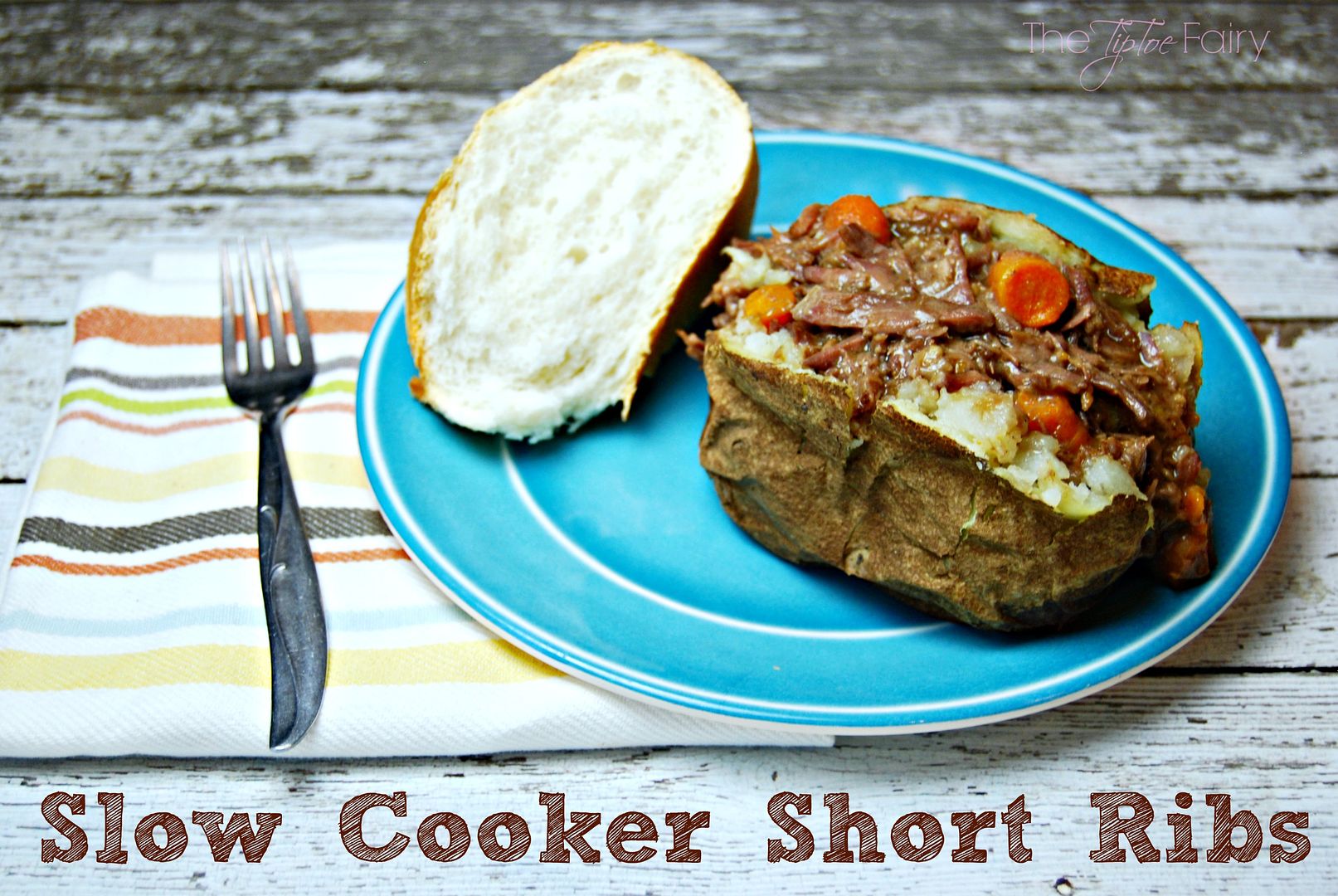Slow Cooker Short Ribs Over Baked Potatoes | The TipToe Fairy #Labels4Edu  #shop #slowcookerecipes #beefrecipes
