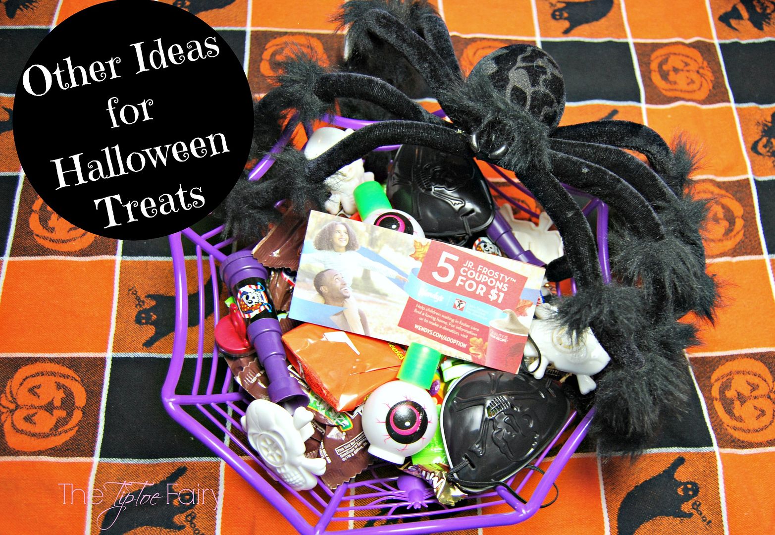 Other Ideas for Halloween Treats | The TipToe Fairy  #Frosty4Adoption #Ad #Halloween #Halloweenideas