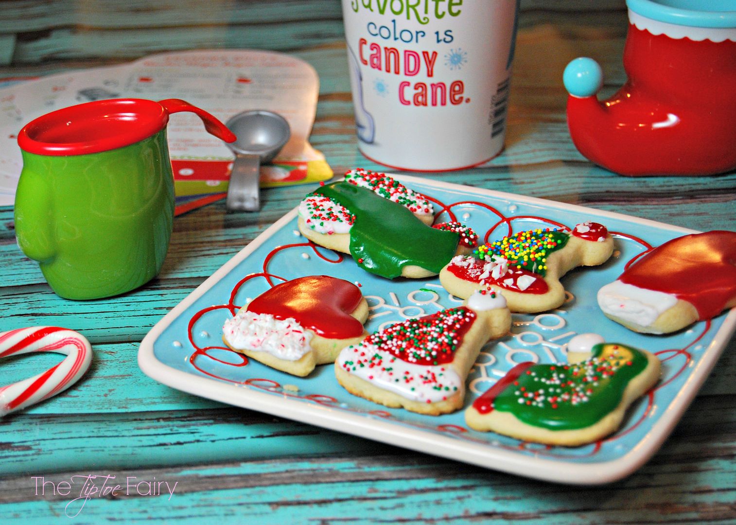 Check out Hallmark's toys and gifts @Walmart like this Bake Like an Elf baking kit and rolling cookie cutter. We had so much fun making cookies with these | The TipToe Fairy #NorthpoleFun #shop