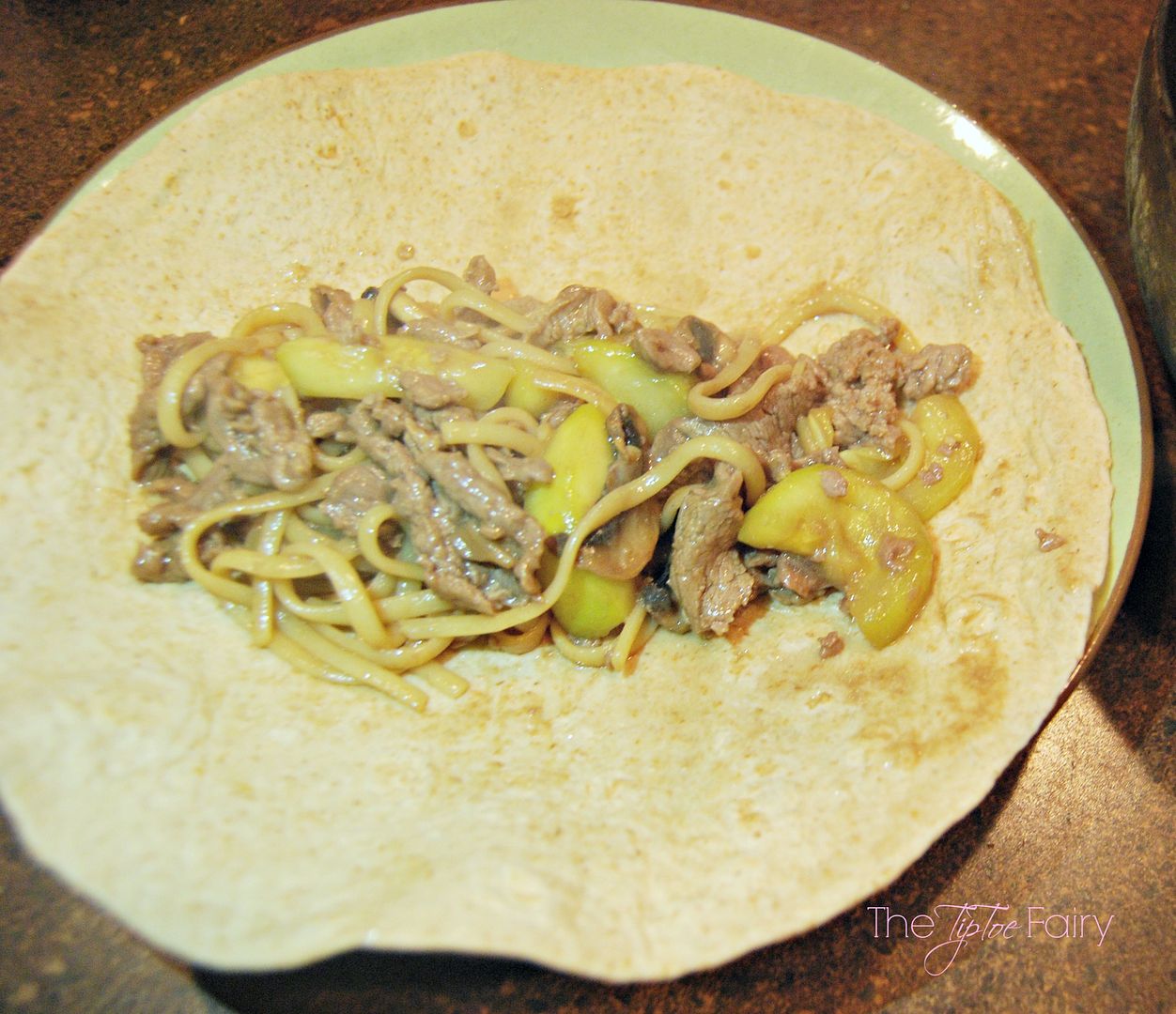 Asian Stir Fry Lamb Wraps - easy to make and delicious. Perfect for lunches! #LocalLambGlobalFlavor #CleverGirls #asianrecipes