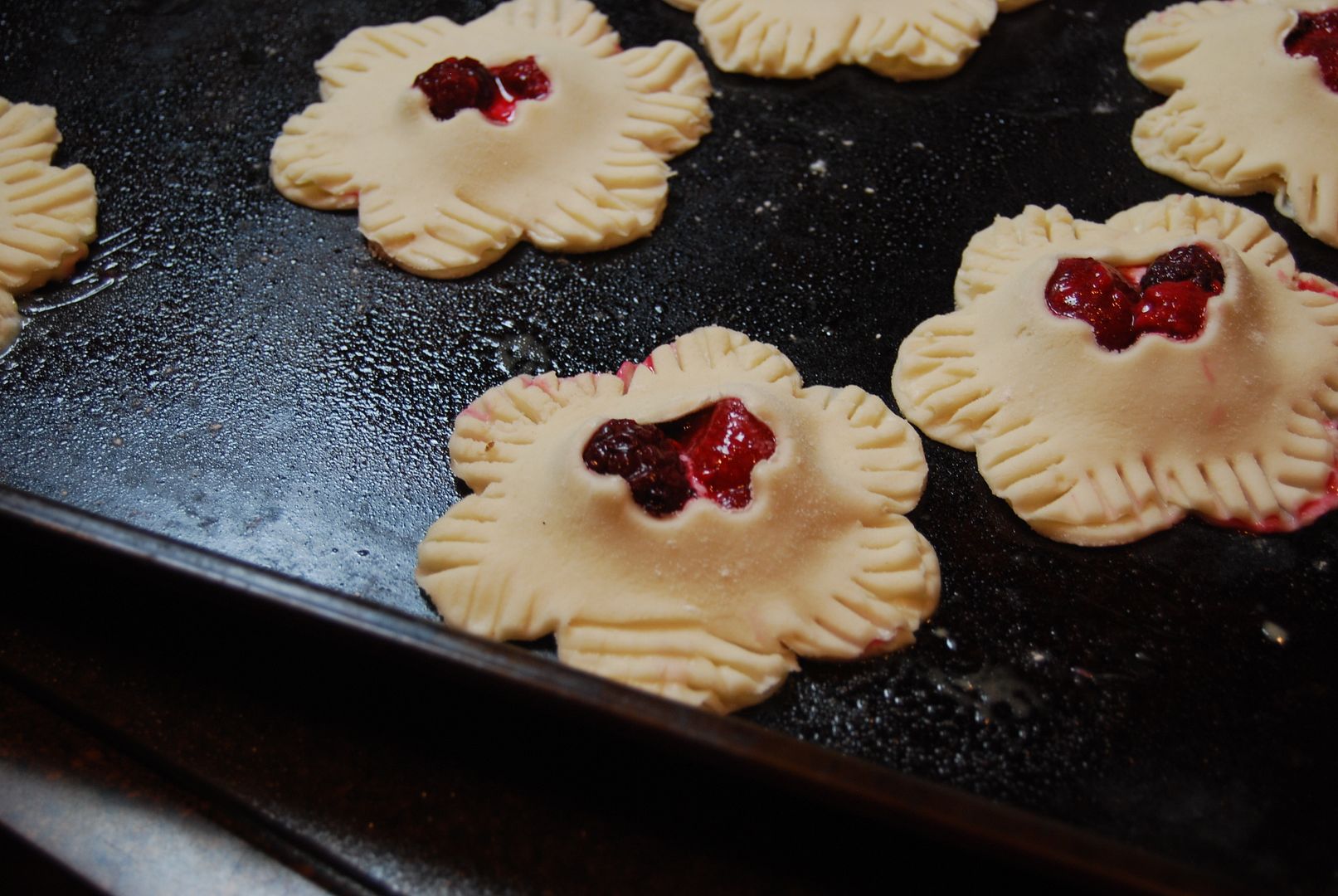 Triple Berry Pie Crusts | The TipToe Fairy