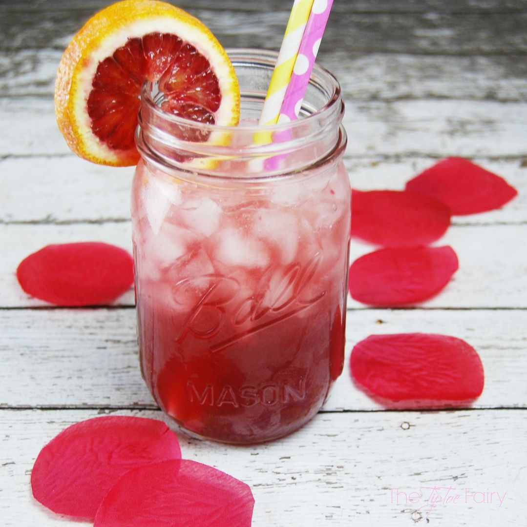 Lascivious Love Potion - a delicious cocktail drink perfect for your sweetie for Valentine's Day | The TipToe Fairy #drink