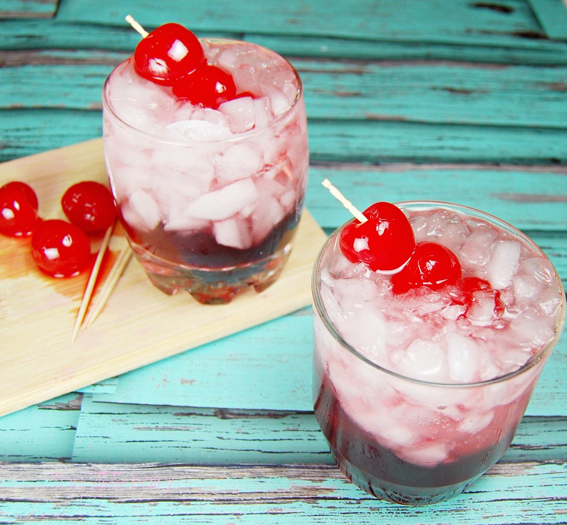 Cherry Bomb Skinny Cocktail - A grown up kinda Shirley Temple drink perfect for Valentine's Day with your sweetie.  With homemade skinny grenadine and limeade vodka! Learn how to make your own Grenadine! It's so easy! | The TipToe Fairy #drinks #cocktails