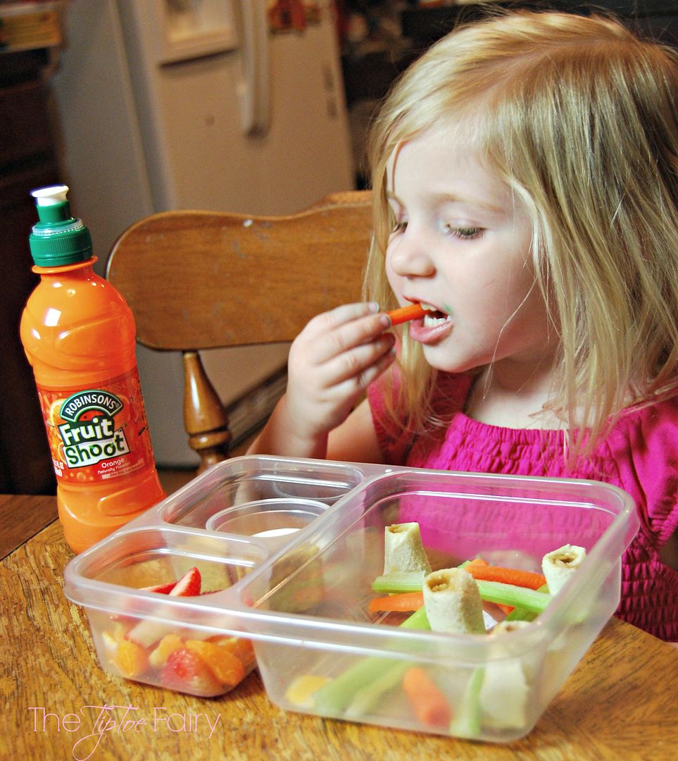 Tic Tac Toe Lunch Box | The TipToe Fairy #FuelYourImagination #FruitShoot