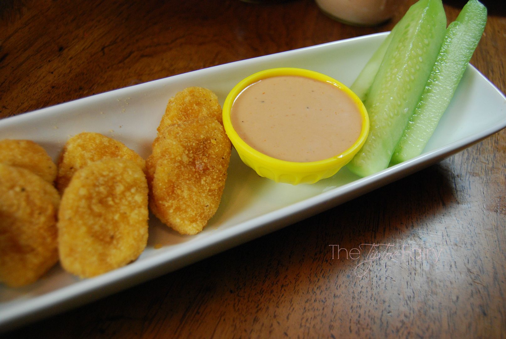 Homemade Dipping Sauces & Summer Snacks #SummerSauce #shop #cbias | The TipToe Fairy