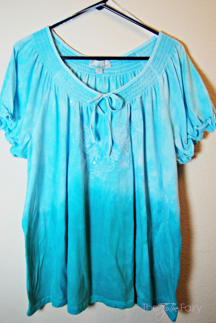 Ombre Dyeing Tutorial | The TipToe Fairy #tiedye #crafttutorial #ombre