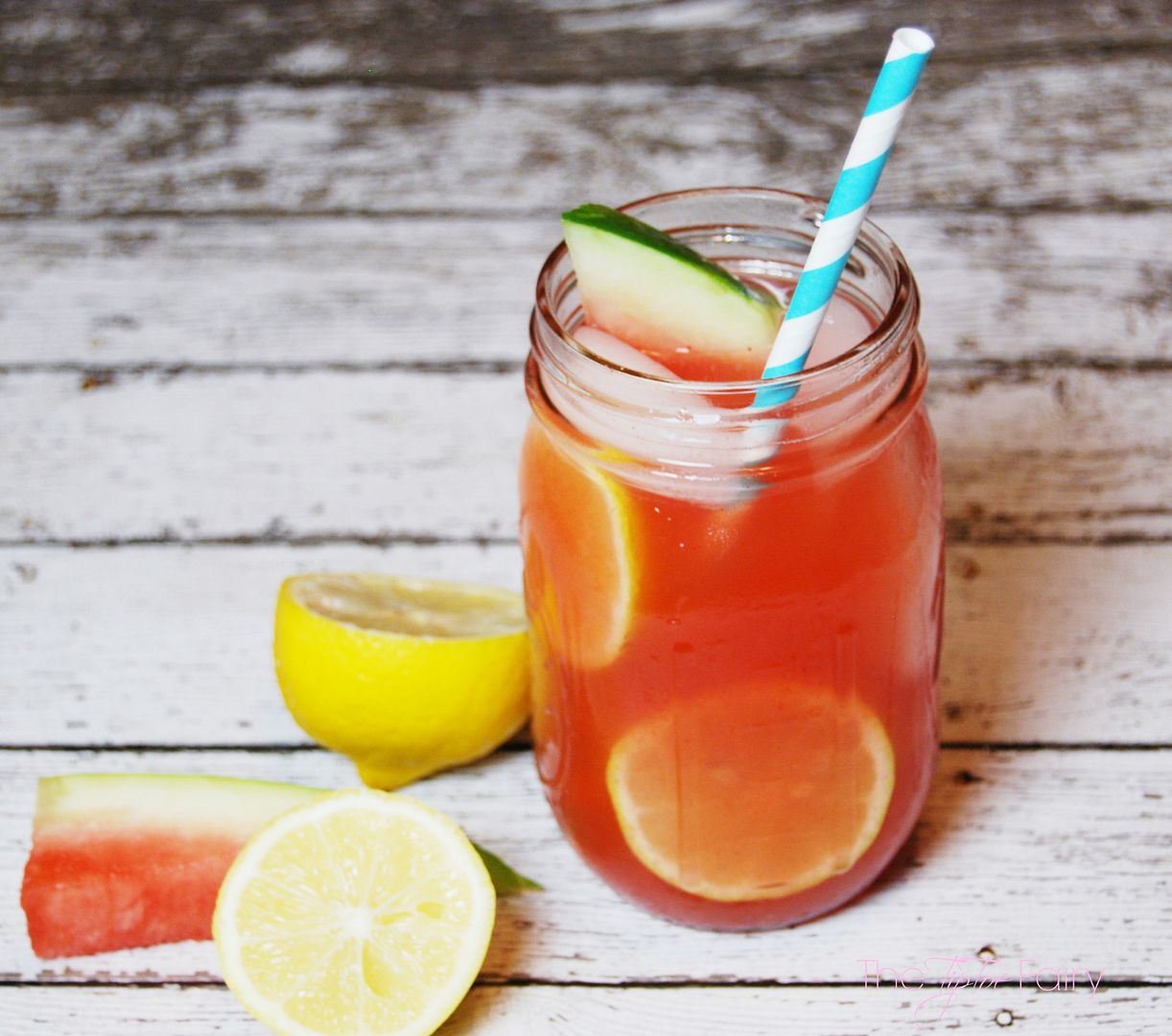 Watermelon Lemonade | The TipToe Fairy #drinkrecipes #drinks #lemonaderecipes