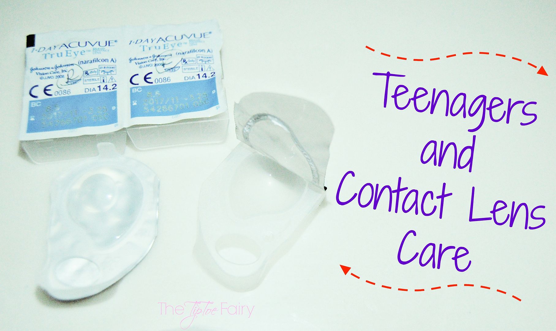 Do's & Don'ts of Contact Lens Care | The TipToe Fairy #contacts #contactlenscare #halloween #cosmeticcontacts